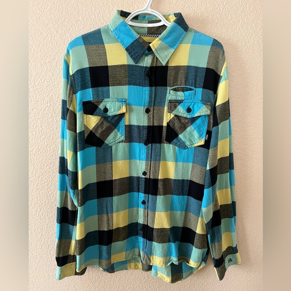 L/S Plaid Vans Flannel
